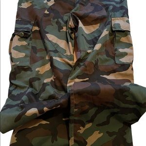 Camouflage pants vintage waist says 34. They are a size 8. Never worn